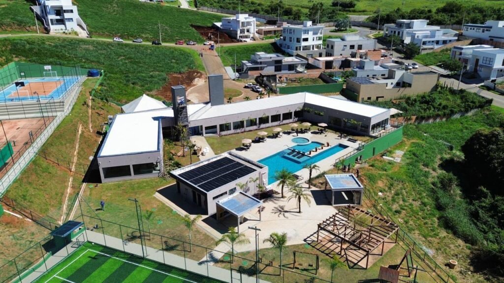 Clube de condomínio em Vespasiano com área de lazer
