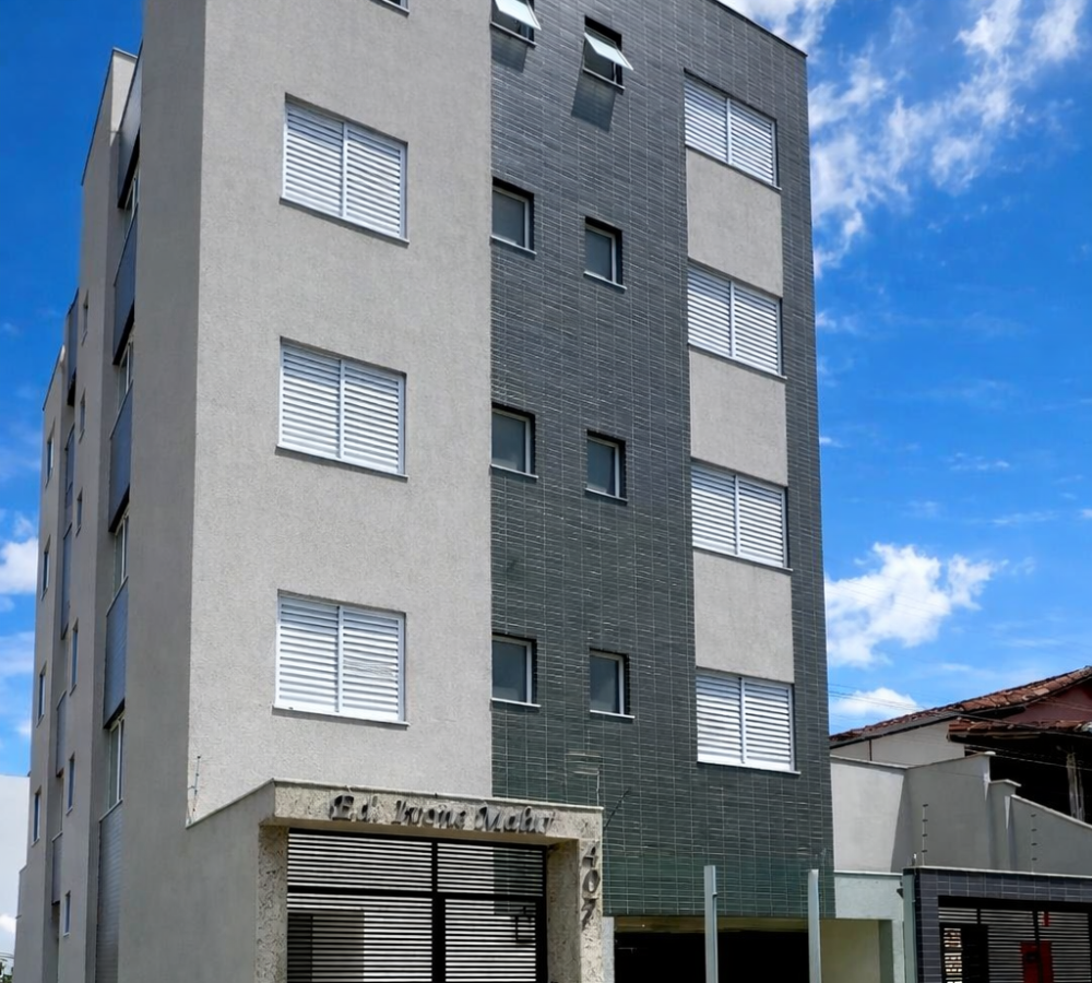 8D24FA5E-4116-4D12-AC14-97C8892684CB