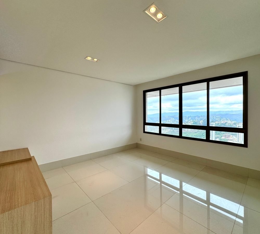 WhatsApp Image 2025-10-24 at 11.03.59 (2)