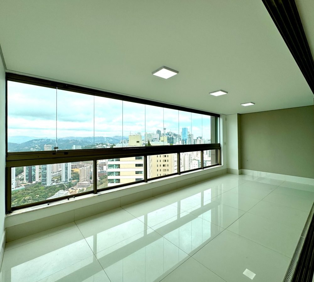 WhatsApp Image 2025-10-24 at 11.03.59 (5)