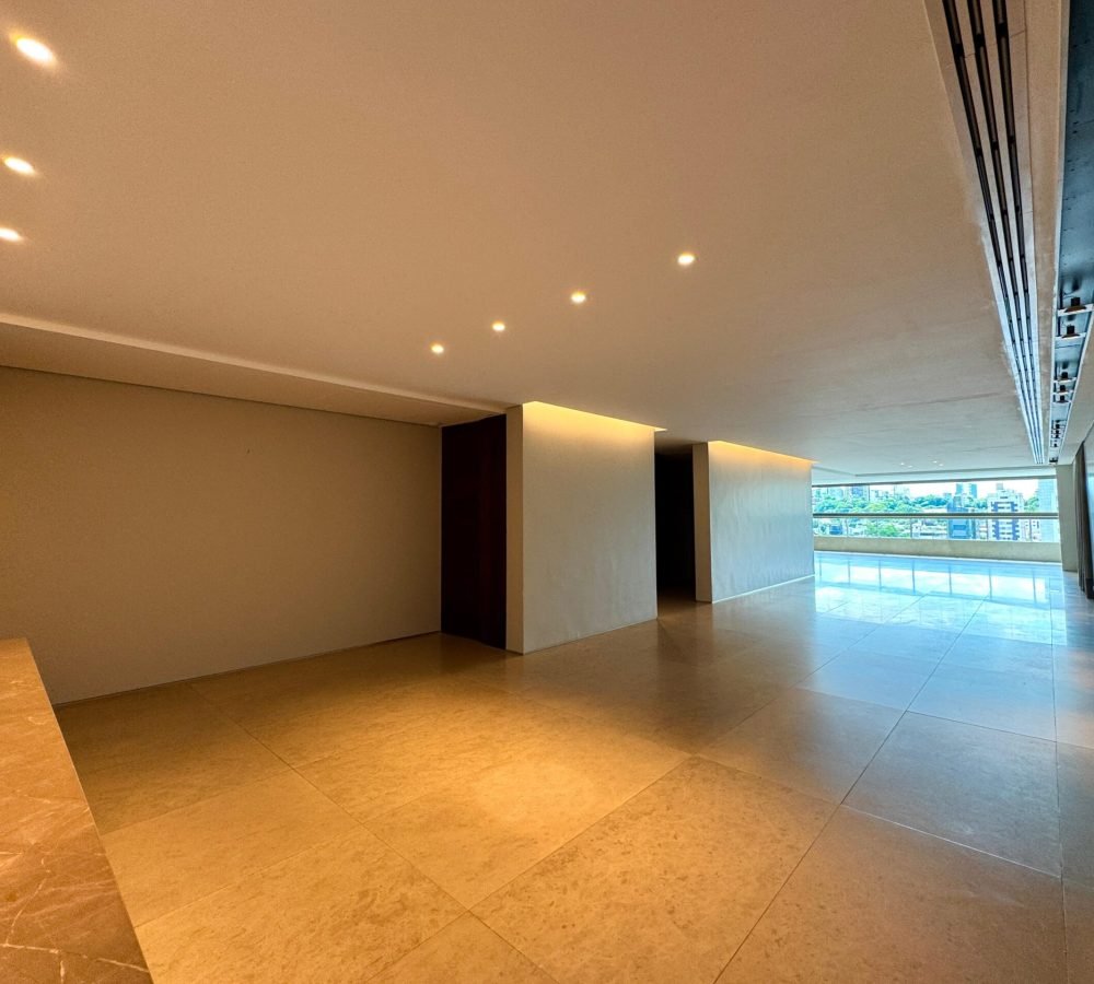 WhatsApp Image 2026-01-07 at 09.57.19