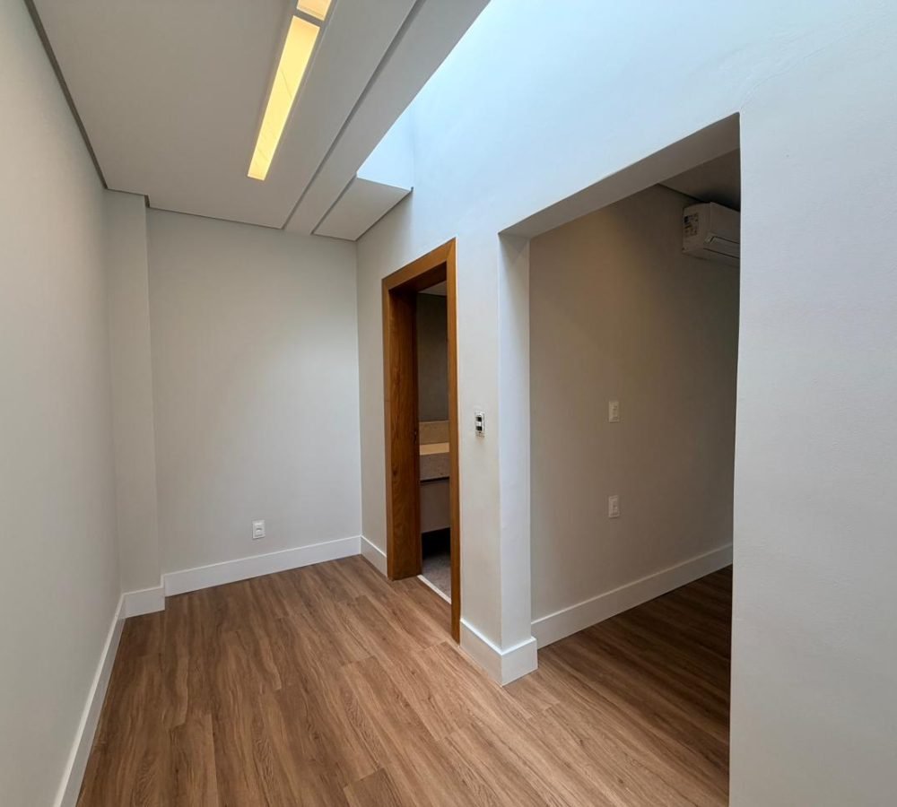 WhatsApp Image 2026-03-26 at 20.56.21 (1)