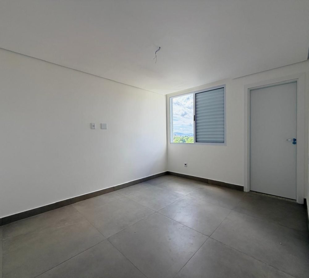 WhatsApp Image 2026-04-14 at 13.32.26