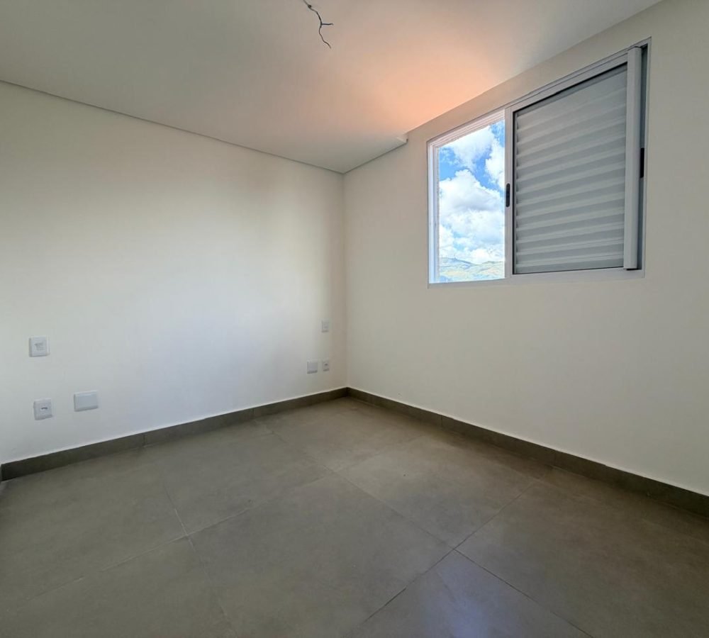 WhatsApp Image 2026-04-14 at 13.32.27 (2)