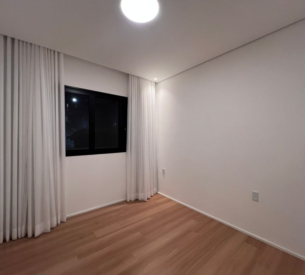 WhatsApp Image 2026-04-17 at 15.38.41 (2)