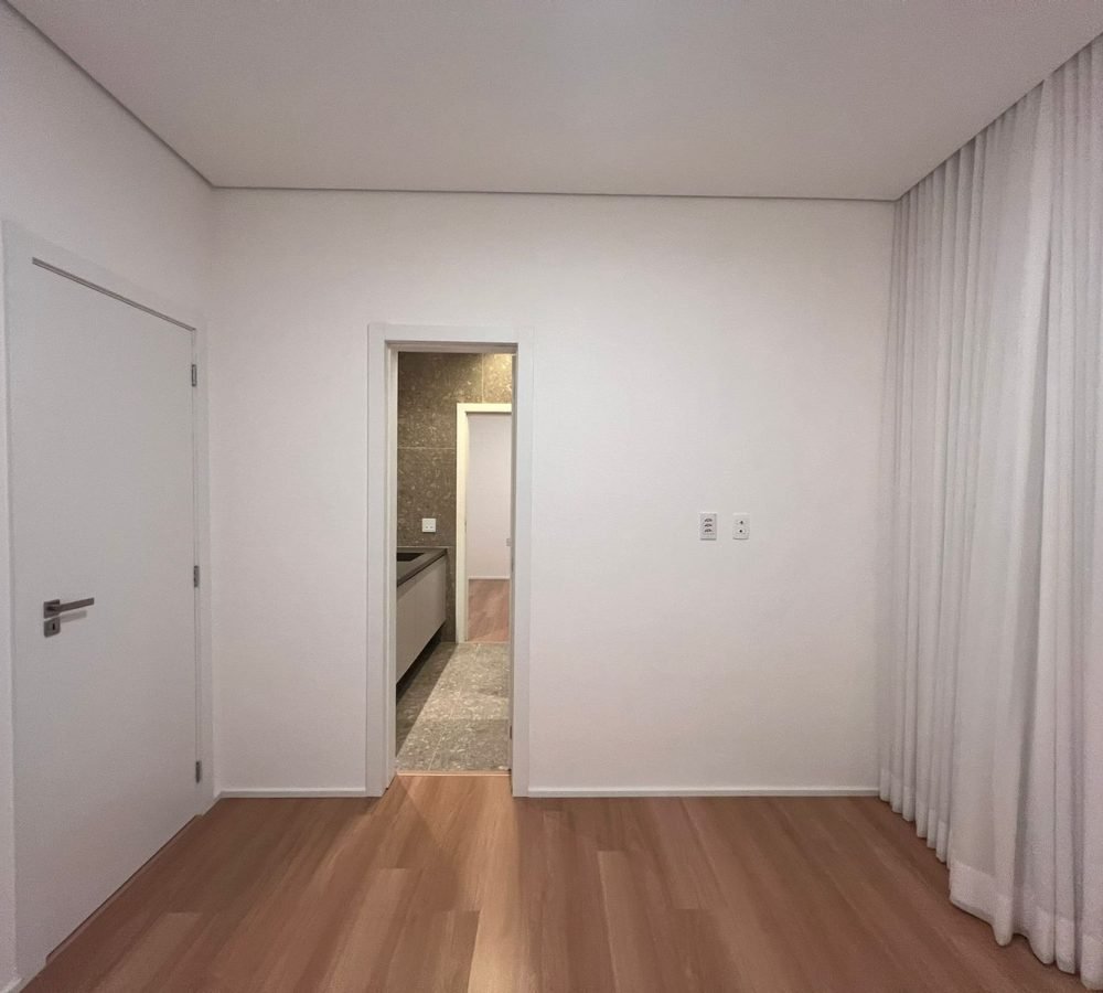 WhatsApp Image 2026-04-17 at 15.38.41 (3)