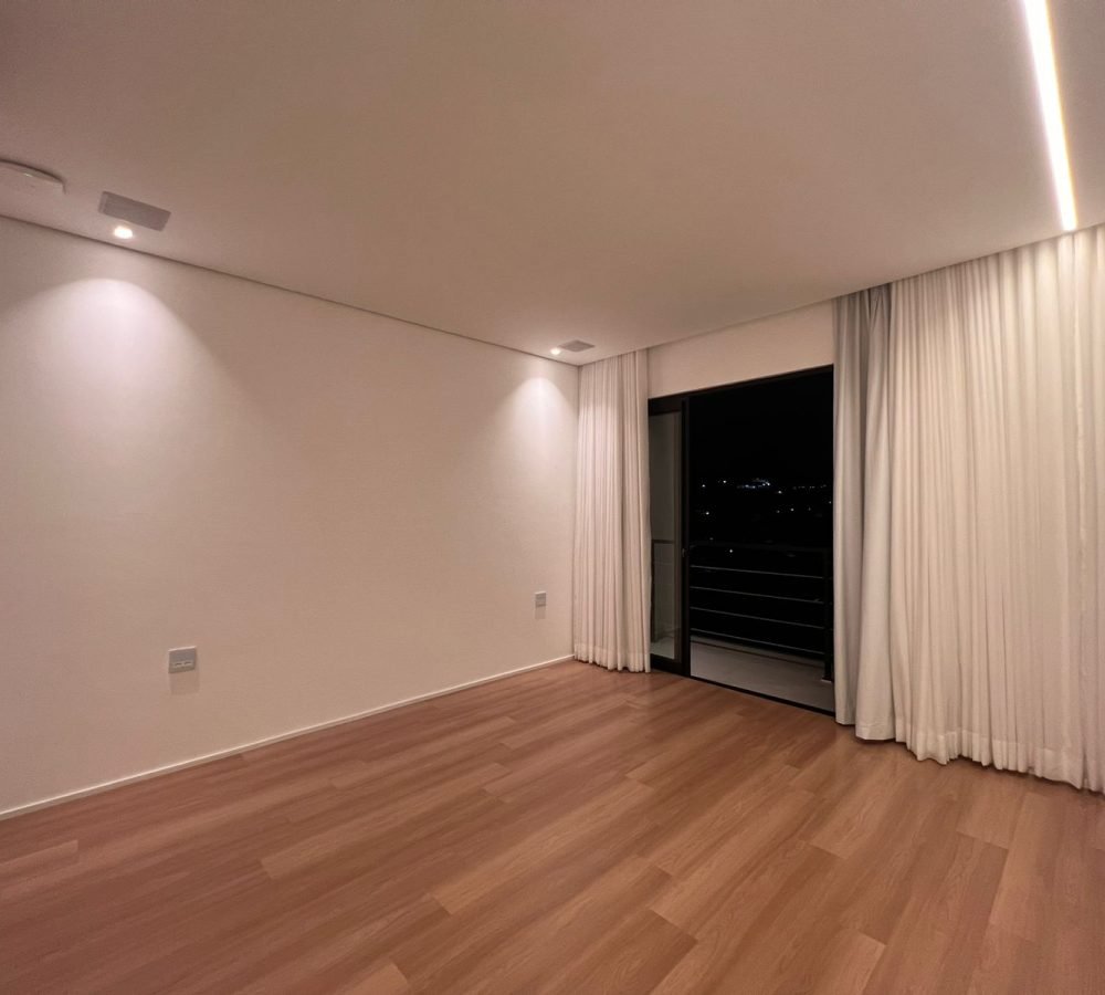 WhatsApp Image 2026-04-17 at 15.38.42 (4)